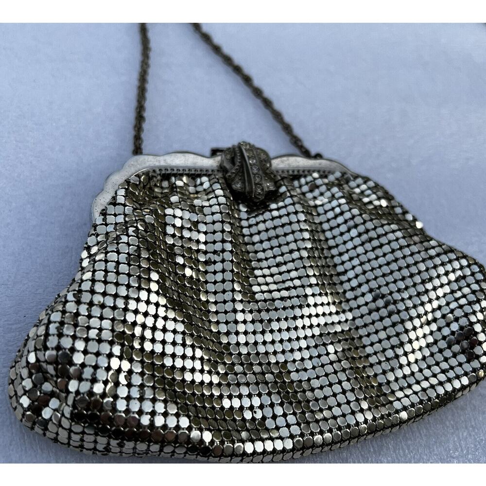 Vintage Mesh Whiting & Davis Co Silver Hand Bag Purse with Rhinestone Closure - Picture 2 of 11